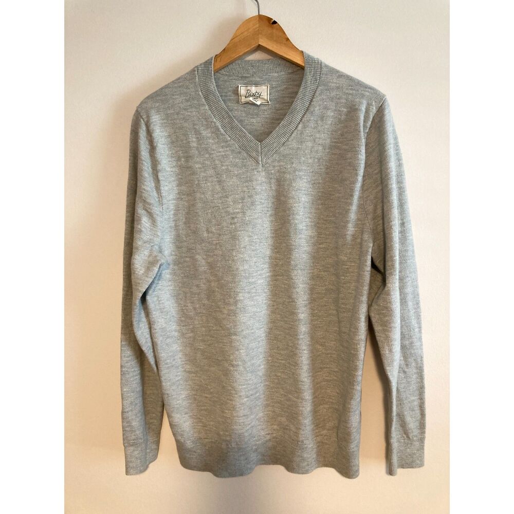 Bixby Nomad Unisex Light Blue V Neck Sweater Size L